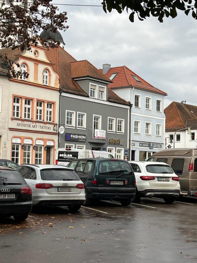 Zimmer Zum Vermieten Direkt An Der Donau Und Am Schloss Neuburg an Der Donau Exterior photo